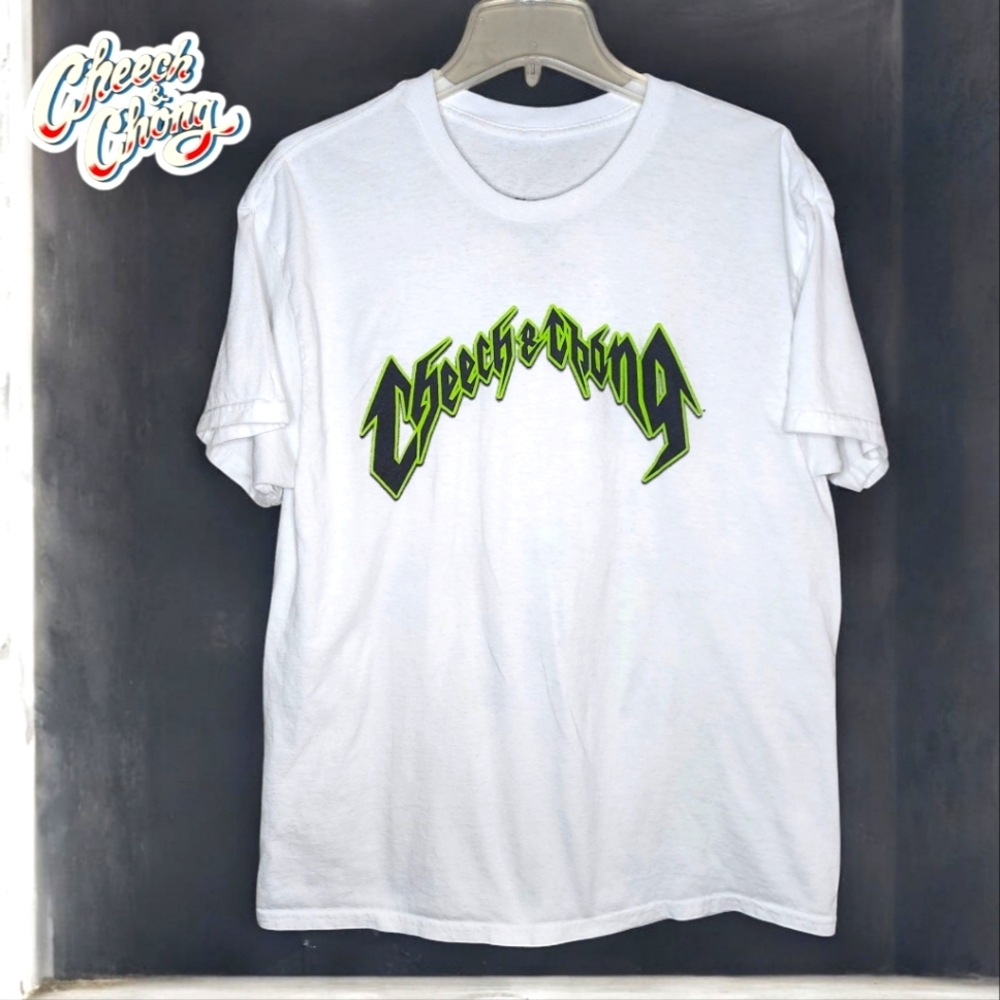 CHEECH & CHONG Graphic Eyeball Tee - Large